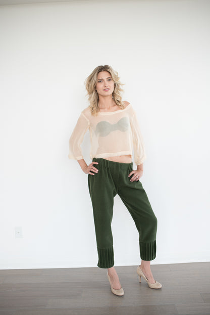 See-through top and capris combo